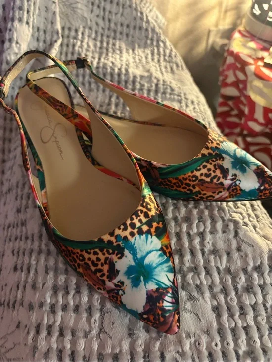 Jessica Simpson Pointed Slingback Flats in Multicolor Tropical Leopard Print 7.5 - Picture 6 of 9